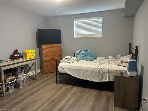 Basement-203 Classic Avenue, Welland, ON - Indoor Photo Showing Bedroom