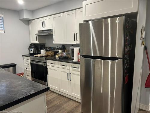 Basement-203 Classic Avenue, Welland, ON - Indoor Photo Showing Kitchen