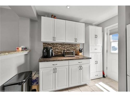 174 Grace Avenue, Hamilton, ON - Indoor Photo Showing Kitchen