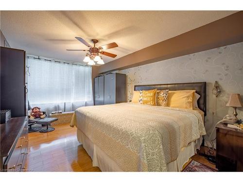 B3-7 Gale Crescent, St. Catharines, ON - Indoor Photo Showing Bedroom