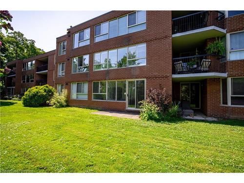 B3-7 Gale Crescent, St. Catharines, ON - Outdoor