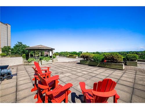 B3-7 Gale Crescent, St. Catharines, ON - Outdoor With Deck Patio Veranda