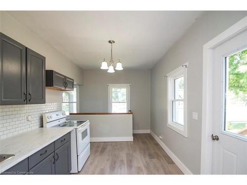 621 Pine Street, Haldimand County, ON - Indoor Photo Showing Kitchen