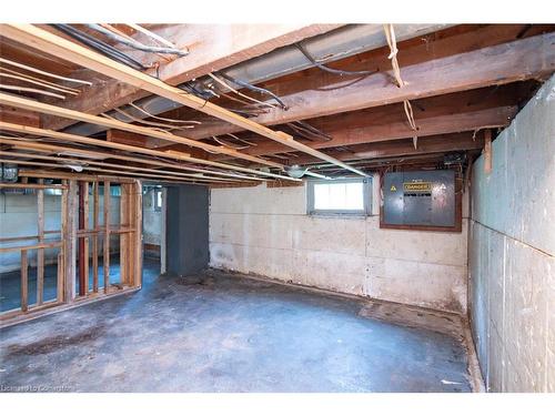 621 Pine Street, Haldimand County, ON - Indoor Photo Showing Basement