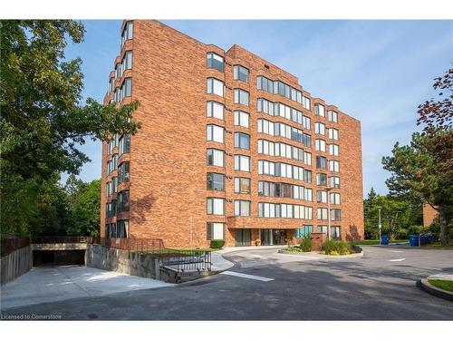 103-200 Limeridge Road W, Hamilton, ON - Outdoor With Facade