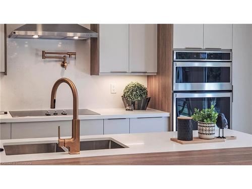 48 Miller Drive, Ancaster, ON - Indoor Photo Showing Kitchen With Double Sink With Upgraded Kitchen