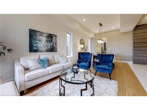 48 Miller Drive, Ancaster, ON - Indoor Photo Showing Living Room