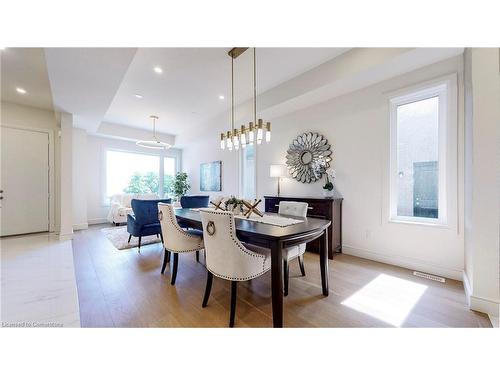 48 Miller Drive, Ancaster, ON - Indoor Photo Showing Dining Room