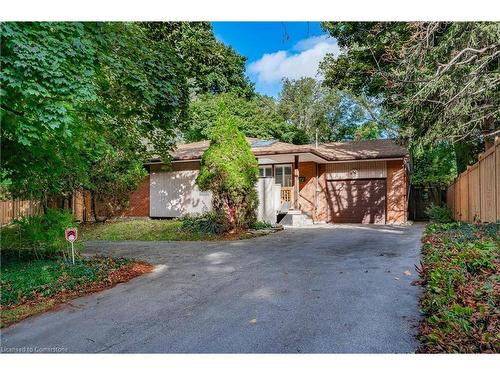 38 Osler Drive, Dundas, ON - Outdoor