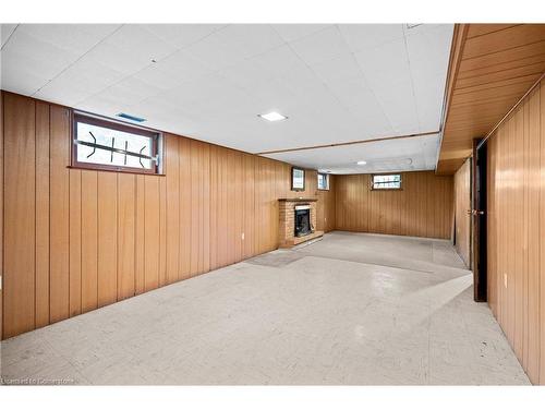 38 Osler Drive, Dundas, ON - Indoor Photo Showing Basement