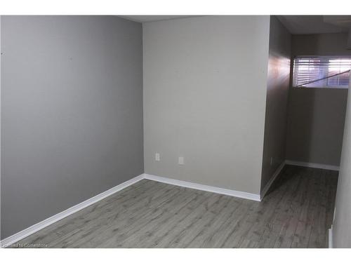 1-51 Hays Boulevard, Oakville, ON - Indoor Photo Showing Other Room