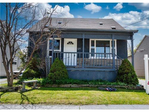 Upper-40 Bartlett Street, St. Catharines, ON - Outdoor With Deck Patio Veranda