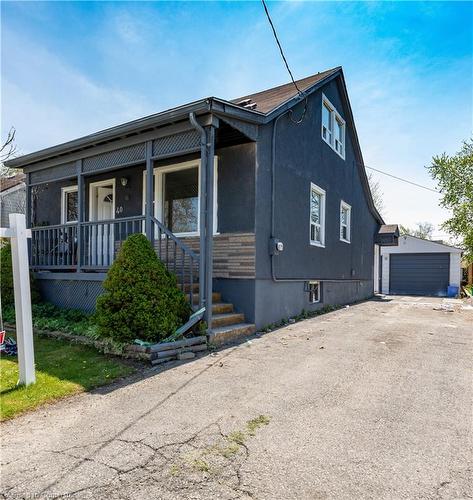 Upper-40 Bartlett Street, St. Catharines, ON - Outdoor With Deck Patio Veranda