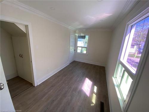 Upper-40 Bartlett Street, St. Catharines, ON - Indoor Photo Showing Other Room