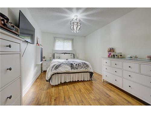 40-255 Mount Albion Road, Hamilton, ON - Indoor Photo Showing Bedroom