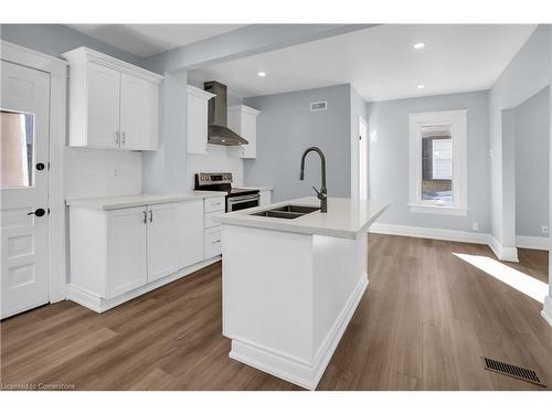 2 Berryman Avenue, St. Catharines, ON - Indoor Photo Showing Kitchen With Double Sink With Upgraded Kitchen