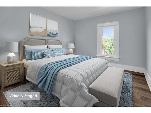 2 Berryman Avenue, St. Catharines, ON - Indoor Photo Showing Bedroom