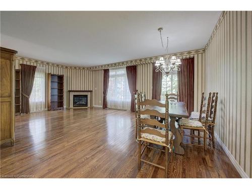 21-120 Beddoe Drive, Hamilton, ON - Indoor Photo Showing Other Room With Fireplace