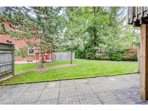 21-120 Beddoe Drive, Hamilton, ON - Outdoor With Backyard