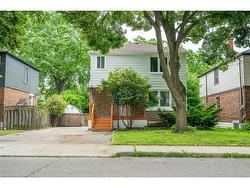 27 East 26th Street  Hamilton, ON L8V 3C3