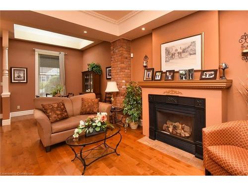 152 Homewood Avenue, Hamilton, ON - Indoor Photo Showing Living Room With Fireplace