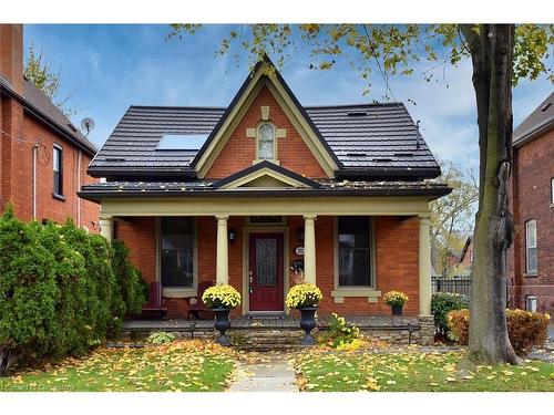 152 Homewood Avenue, Hamilton, ON - Outdoor With Deck Patio Veranda With Facade