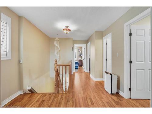 193 Tanglewood Drive, Hamilton, ON - Indoor Photo Showing Other Room