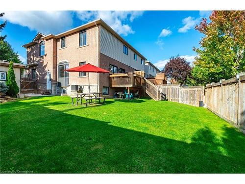 4000 Alexan Crescent, Burlington, ON - Outdoor