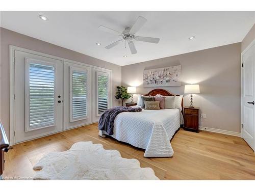 571 Haldimand Road 17, Dunnville, ON - Indoor Photo Showing Bedroom