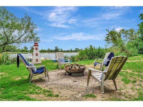 571 Haldimand Road 17, Dunnville, ON - Outdoor With Backyard