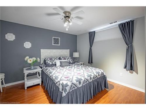 27 Warkdale Drive W, St. Catharines, ON - Indoor Photo Showing Bedroom