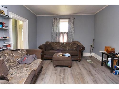 159 Macaulay Street E, Hamilton, ON - Indoor Photo Showing Living Room