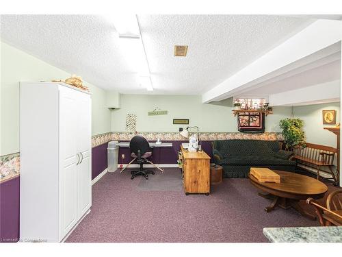 10-54 Argyle Street S, Caledonia, ON - Indoor