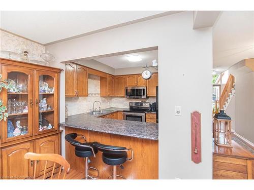 10-54 Argyle Street S, Caledonia, ON - Indoor Photo Showing Kitchen