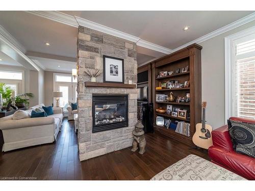 67 Alma Street, Dundas, ON - Indoor Photo Showing Living Room With Fireplace