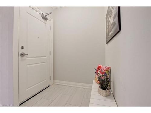 102-257 Millen Road, Stoney Creek, ON - Indoor Photo Showing Other Room