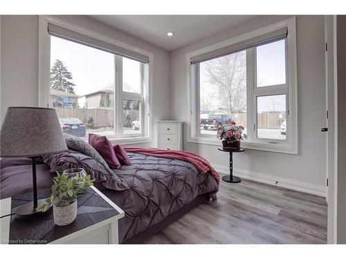 102-257 Millen Road, Stoney Creek, ON - Indoor Photo Showing Bedroom