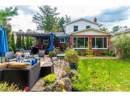 90 Robinhood Drive, Dundas, ON - Outdoor With Deck Patio Veranda