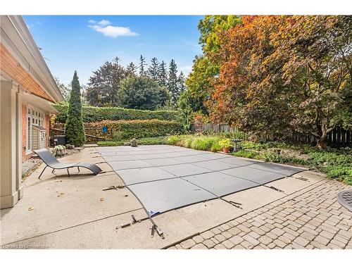 340 Southcote Road, Ancaster, ON - Outdoor