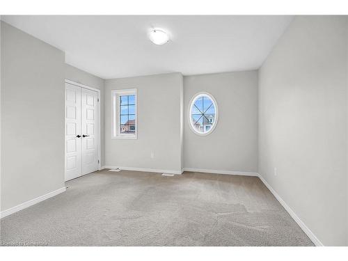 3 Kelso Drive, Caledonia, ON - Indoor Photo Showing Other Room