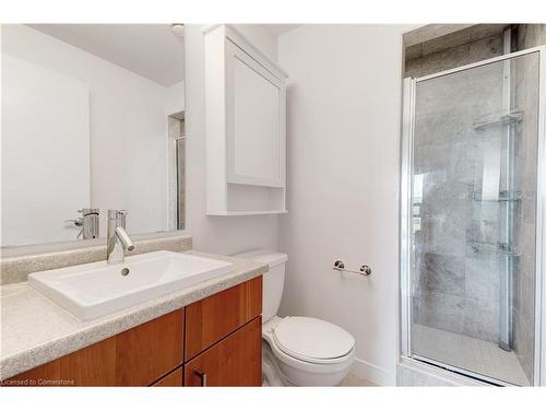 1604-551 Maple Avenue, Burlington, ON - Indoor Photo Showing Bathroom