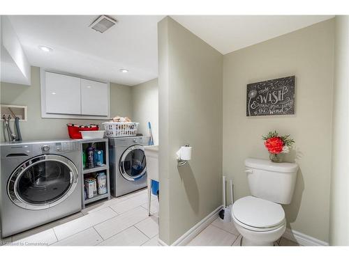 5 York Street, St. Catharines, ON - Indoor Photo Showing Laundry Room