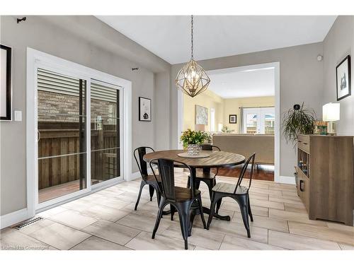 412 Annalee Drive, Ancaster, ON - Indoor Photo Showing Dining Room