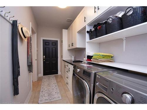 259 Mother'S Street, Glanbrook, ON - Indoor Photo Showing Laundry Room