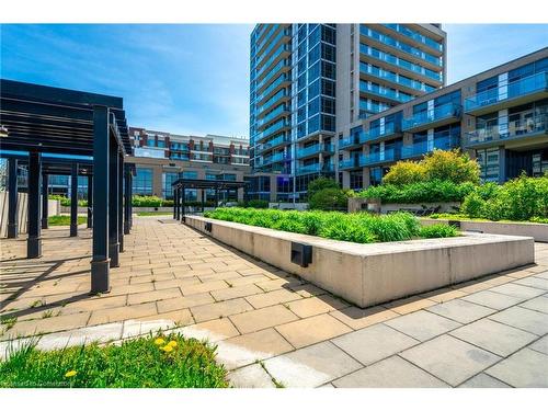 404-1940 Ironstone Drive, Burlington, ON - Outdoor With Balcony