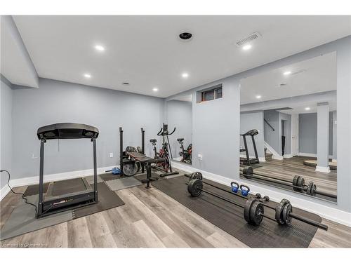 65 Memorial Avenue, Stoney Creek, ON - Indoor Photo Showing Gym Room