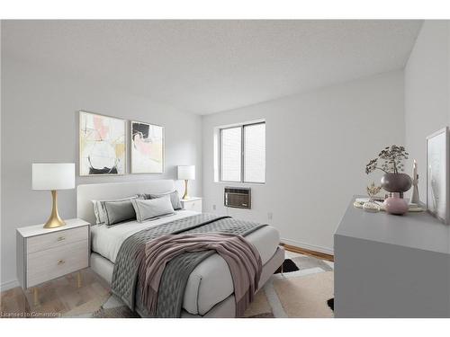 207-650 Cheapside Street, London, ON - Indoor Photo Showing Bedroom