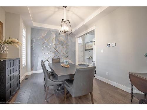 4 Lockman Drive, Ancaster, ON - Indoor Photo Showing Dining Room