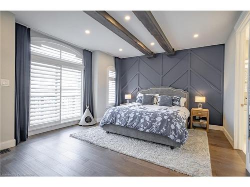 4 Lockman Drive, Ancaster, ON - Indoor Photo Showing Bedroom