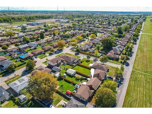 44 Golden Boulevard E, Welland, ON - Outdoor With View